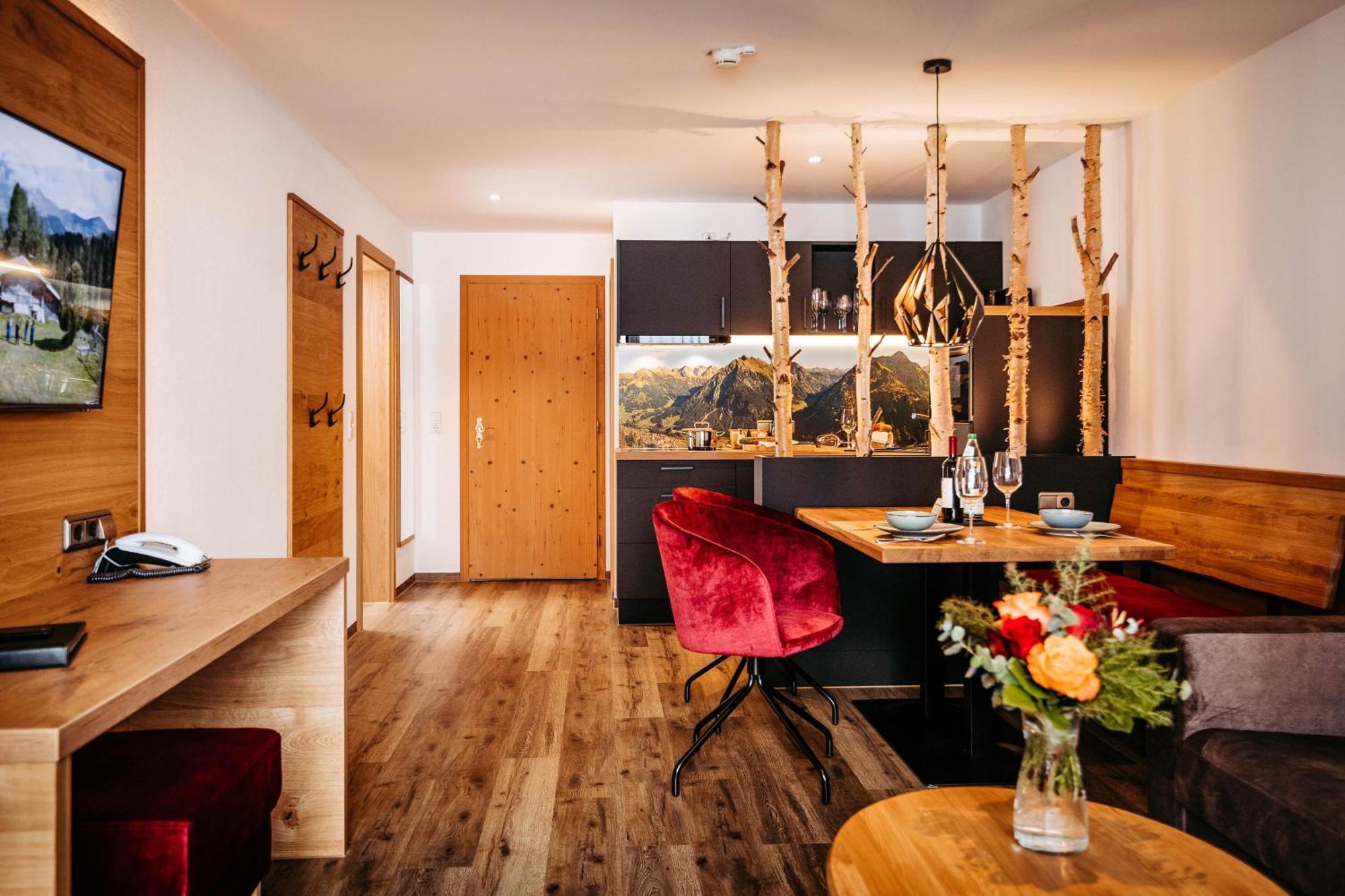 Hotel Alpenstueble Appartements Mittelberg Extérieur photo